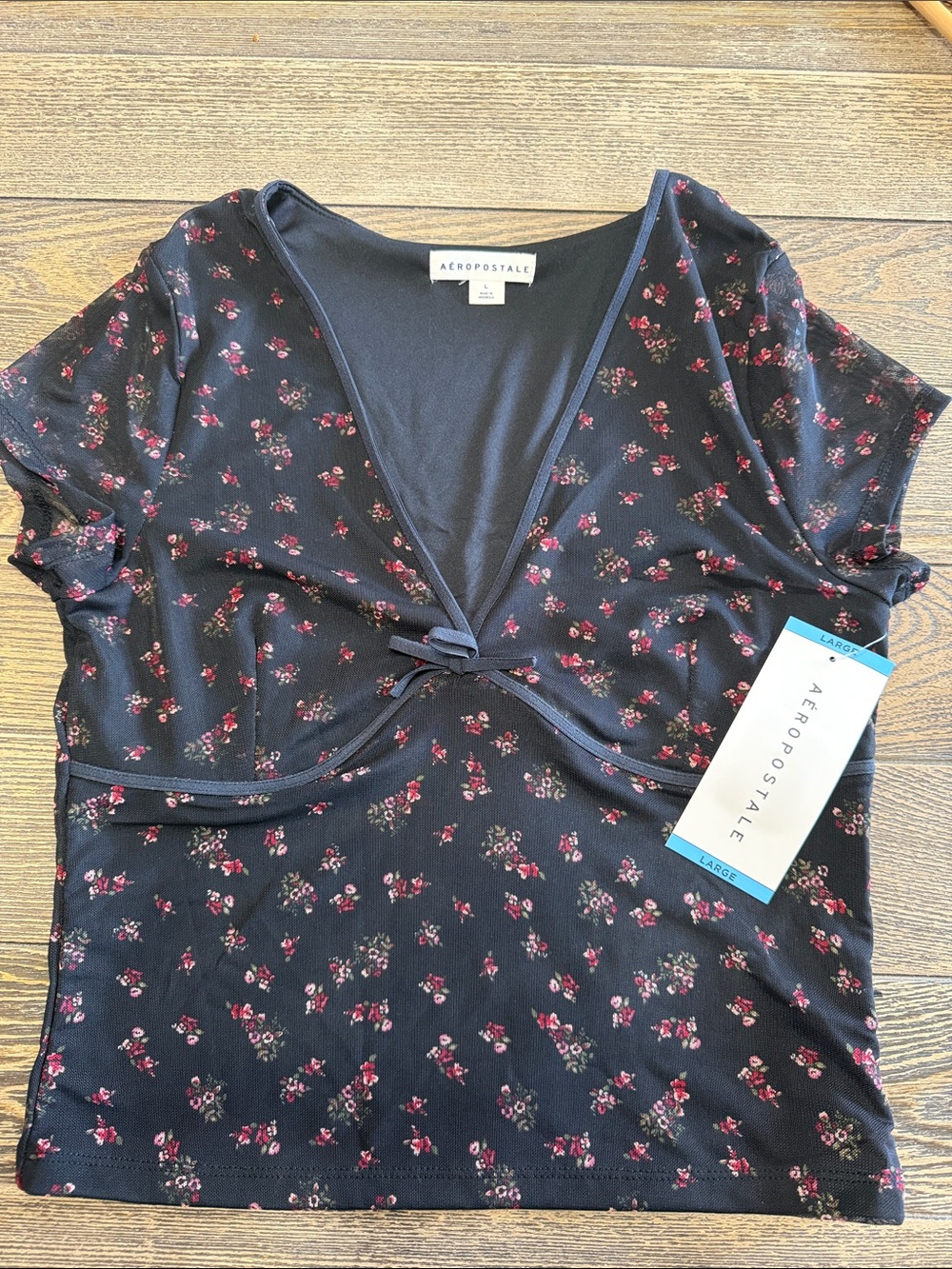 Aéropostale Black Floral V-Neck Top‎ Cottagecore Large
